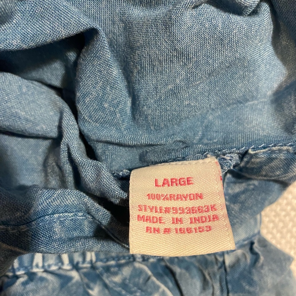 Chambray denim look two piece outfit NWOT - Picture 5 of 5